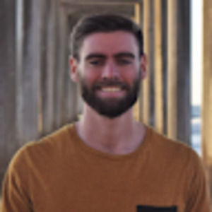 Meet your Posher, Casey